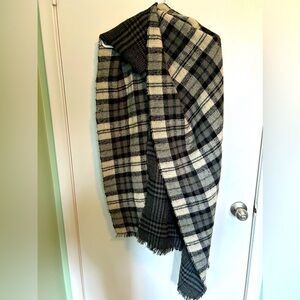 Blanket scarf